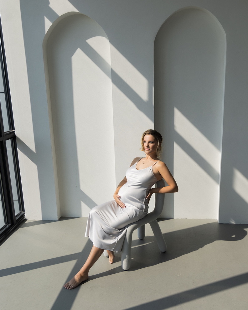 Maternity photograph 4