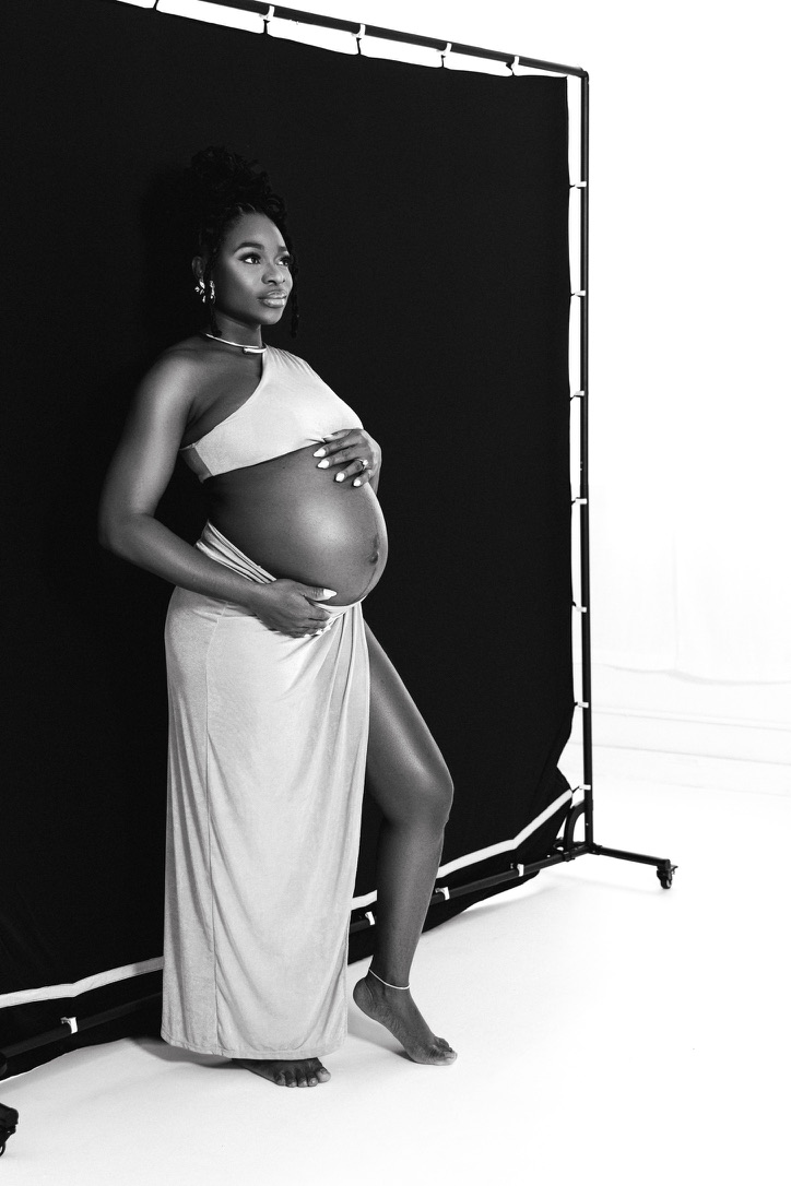 Maternity photograph 18